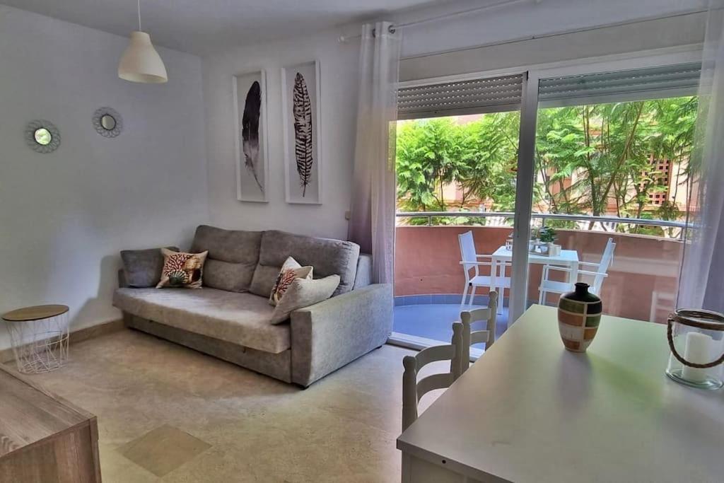 Acogedor En Playa De Boliches Appartement